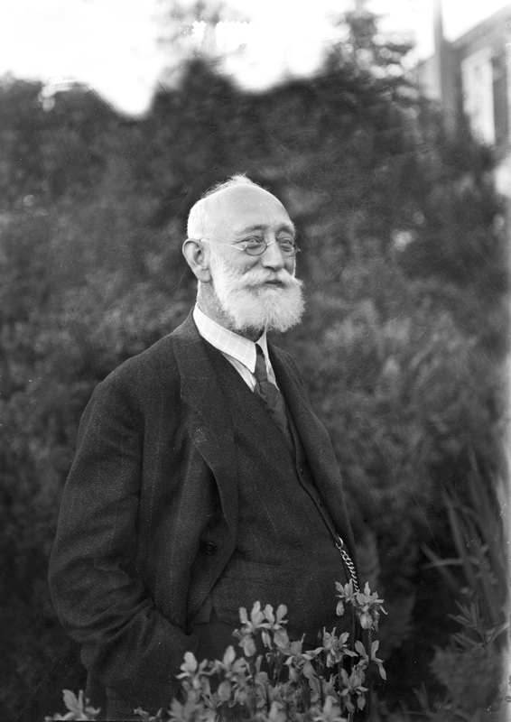 Георг Арендс (Georg Arends)