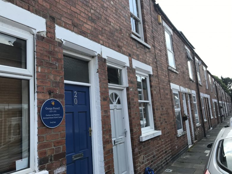 Дом Рассела, Кенсингтон-стрит